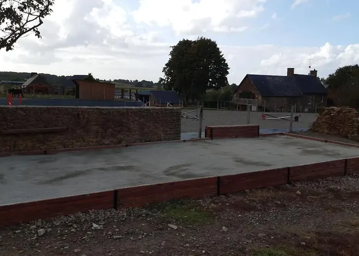 Bijoux בית הארחה